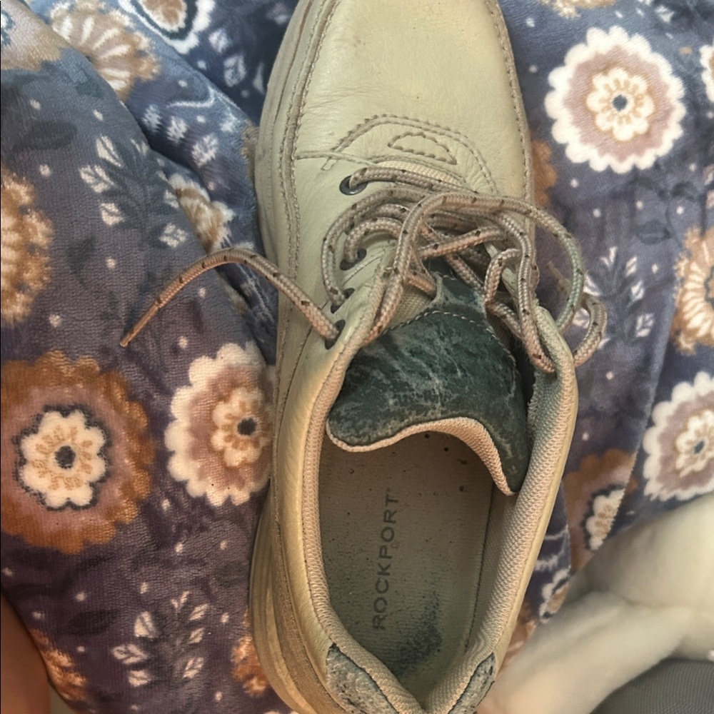 Rockport Green and Tan Oxfords